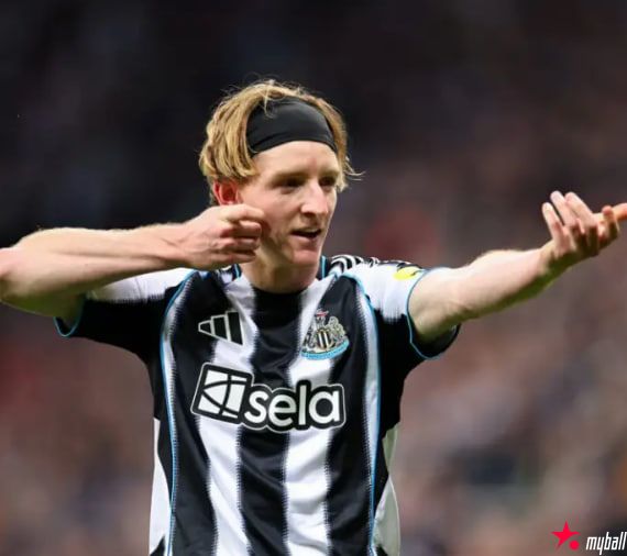 迈博体育 穆帅赞扬的24岁纽卡斯尔边锋，入选欧足联欧冠第3