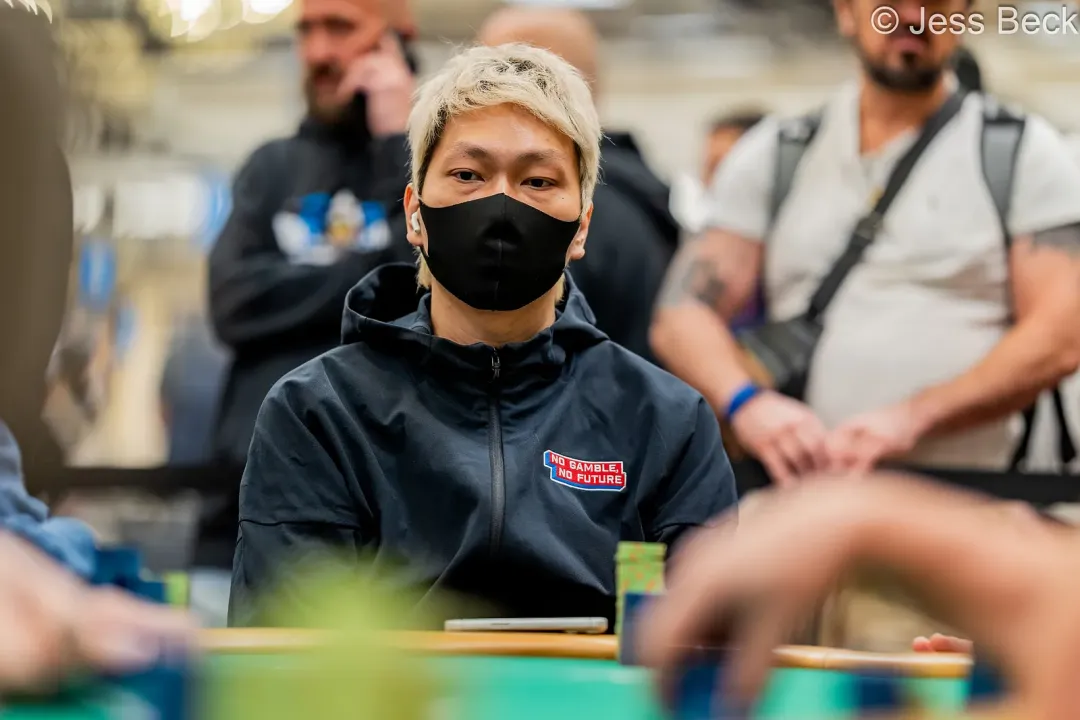 【EV扑克】2026WSOP | $600深筹赛剩5人，中国选手Chen Xingwei冲击金手链；$3,000锦标赛Du Qiao获亚军