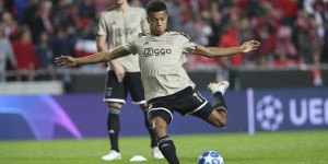 <?php the_title(); ?>