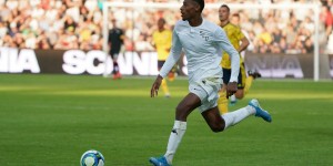 <?php the_title(); ?>