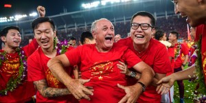 <?php the_title(); ?>