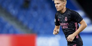 <?php the_title(); ?>