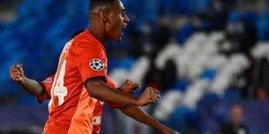 <?php the_title(); ?>