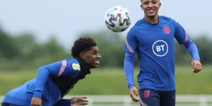 <?php the_title(); ?>