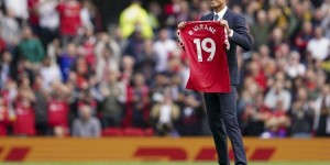 <?php the_title(); ?>