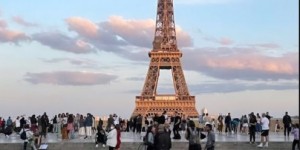 <?php the_title(); ?>