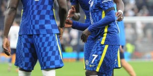 <?php the_title(); ?>