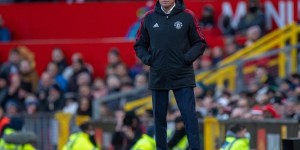 <?php the_title(); ?>