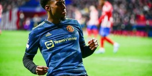 <?php the_title(); ?>