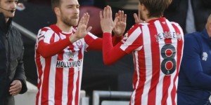 <?php the_title(); ?>