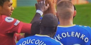 <?php the_title(); ?>