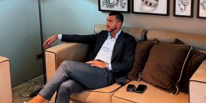 <?php the_title(); ?>