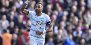 <?php the_title(); ?>