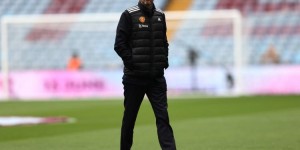 <?php the_title(); ?>