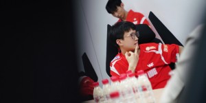 <?php the_title(); ?>