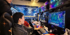 <?php the_title(); ?>