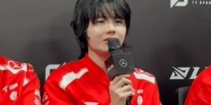 <?php the_title(); ?>