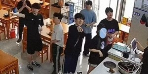 <?php the_title(); ?>