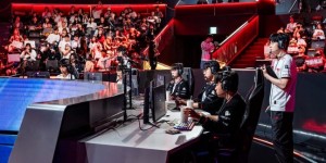 <?php the_title(); ?>