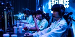 <?php the_title(); ?>