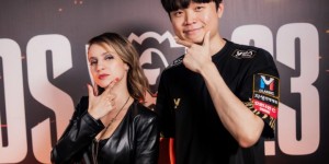 <?php the_title(); ?>