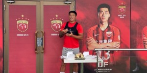 <?php the_title(); ?>