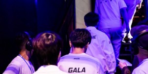 <?php the_title(); ?>