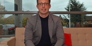 <?php the_title(); ?>