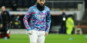 <?php the_title(); ?>