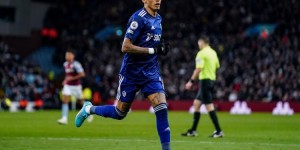 <?php the_title(); ?>