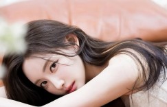 【沙巴娱乐】PUBG美女主持郭敏善晒照：婚后更是韵味十足！