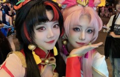 【沙巴娱乐】😍骆歆分享美照：五只不同颜色的拉克丝在西安钟楼随机出没~