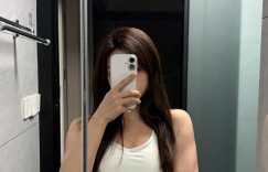 【沙巴娱乐】主持人松琪晒照：试图寻找锻炼痕迹 全表情代偿了