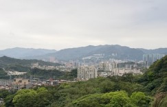 【沙巴娱乐】Shad0wo分享生活照：团建爬山日，依旧是体力最差的