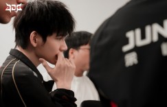 【沙巴娱乐】HongQ：没视野导致没处理好大龙团 被换较多人头画面可能不太好