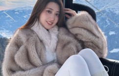 【沙巴娱乐】无畏契约主持人唯嘉晒照：休赛期放库存🇮🇹多洛米蒂群山之间