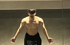 【沙巴娱乐】学院体育生回归！Oner晒健身照片 肌肉线条分明！