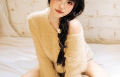 【沙巴娱乐】LPL主持人周敢敢晒照：大家好我是ggbot我今天24岁了
