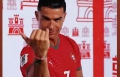 【沙巴娱乐】给你看高潮了！！C罗铁粉管泽元看葡萄牙2-0：掩护游龙！